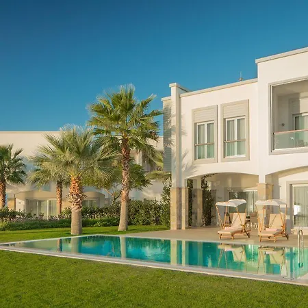 Xanadu Island ホテル アキアーラ