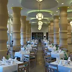 Xanadu Island Hotel