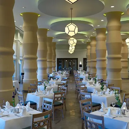 Xanadu Island Szálloda