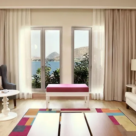 Hotel Xanadu Island